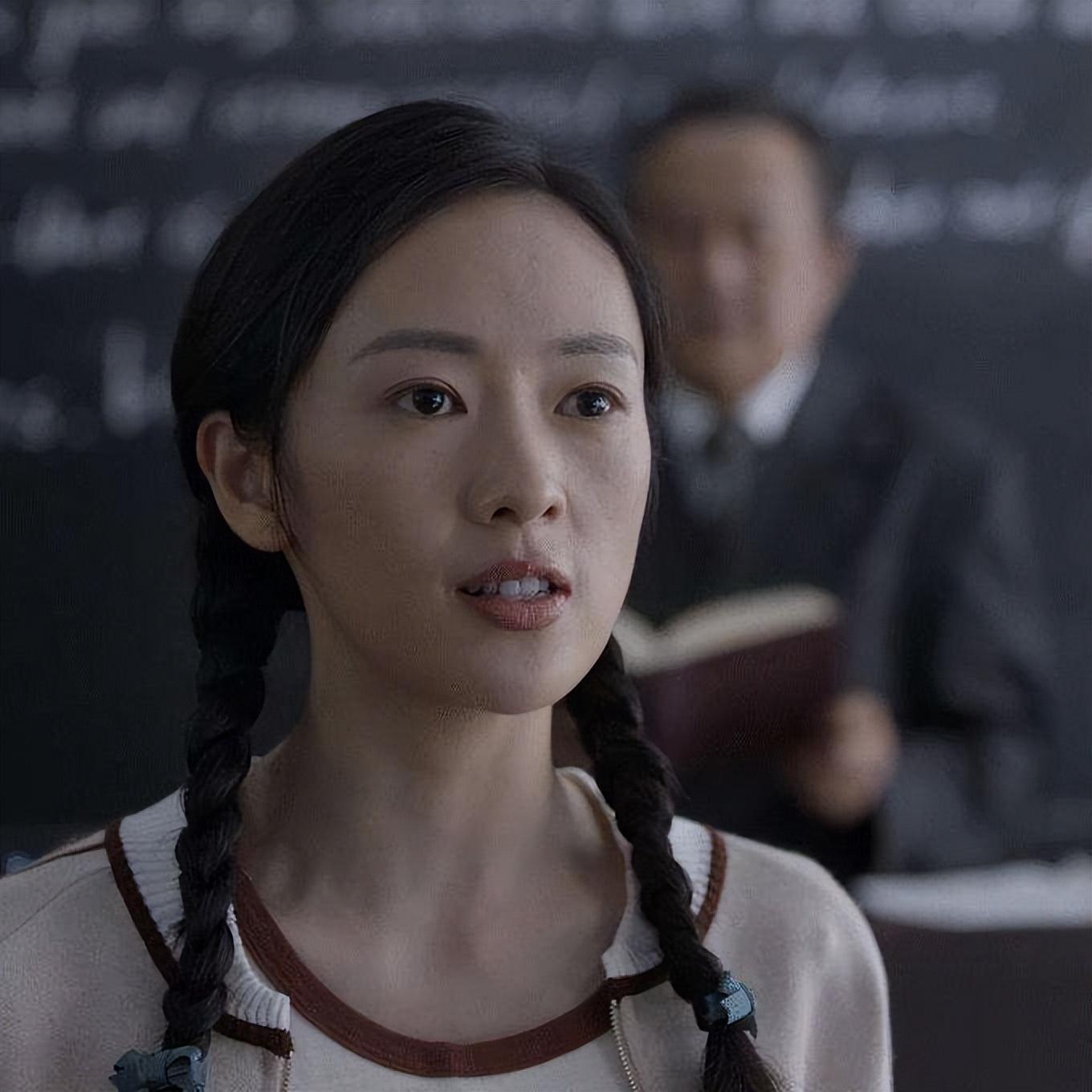 童瑶个人资料简介及家世(用18年撕丑闻标签,被大17岁老公苦追,童瑶的人生远比电视剧精彩)