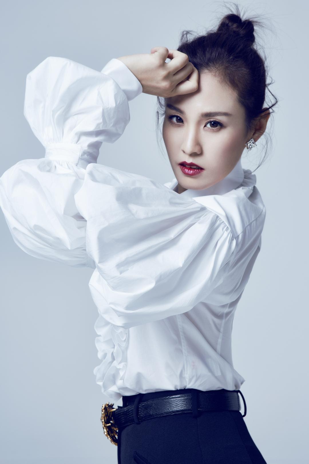 王婉霏个人资料写真作品