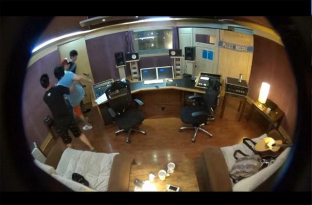 袁惟仁鲍春来介绍(袁惟仁暴打世界冠军鲍春来)