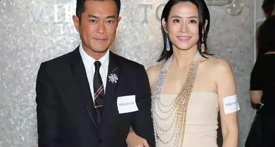 古天乐宣萱终在一起?亲密搂肩柔情相视!女方:想让古天乐当爸爸