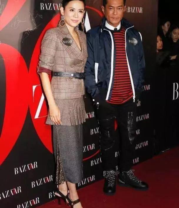 古天乐宣萱终在一起?亲密搂肩柔情相视!女方:想让古天乐当爸爸