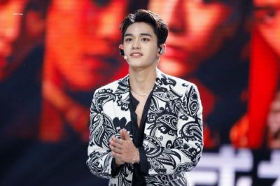 黄旭熙家境怎么样家里是不是很穷Lucas黄旭熙父母家庭背景介绍