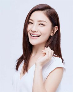 ​胡可照片，沙溢妻子胡可照片