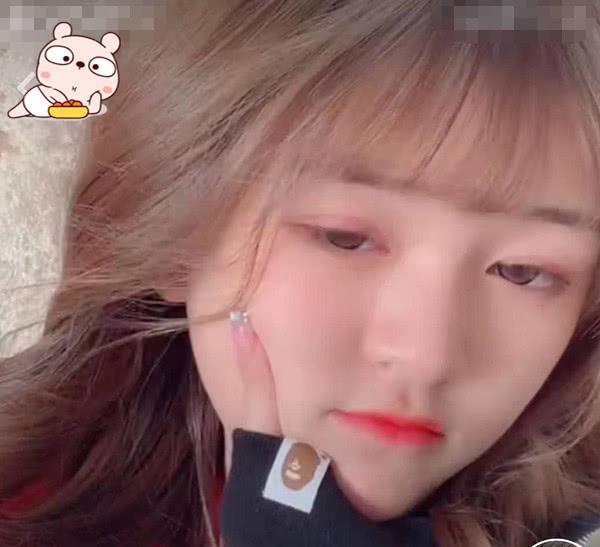 允恩被黑,发视频秒变“腹黑脸”,小丫头竟然还有两副面孔?