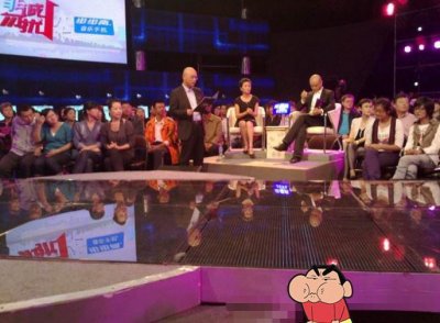 曾是央视主持人,上《非诚勿扰》被富豪牵手,上台不足1小时?