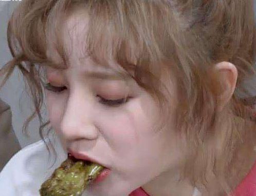 宋雨琦从110斤瘦到80斤,看清她的减肥方式,网友:老年式减肥法