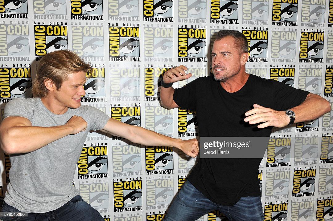 卢卡斯·提尔个人资料写真作品