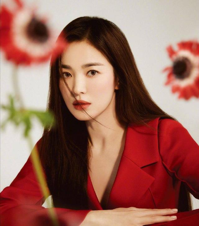 宋仲基对宋慧乔很强势(宋慧乔和宋仲基)