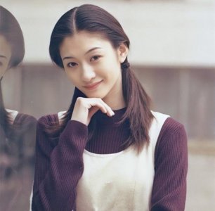 李小冉:三段失败的感情,一段成功的婚姻,45岁被宠成公主