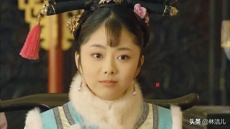 被谭松韵的“素颜杀”美到了，怼脸拍皮肤太好，她真不是大学生？