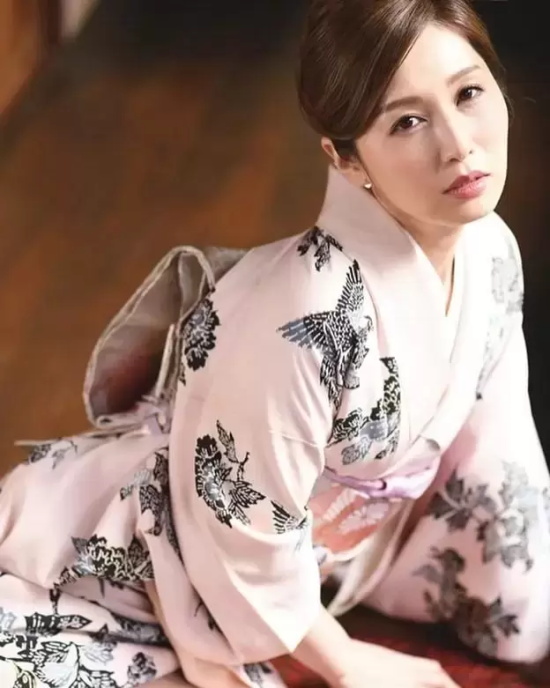 宇宙第一魔女,SOD史上最强人妻——佐佐木明希