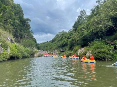​五指山漂流自驾一日游攻略（五指山红峡谷超嗨两日一晚游玩攻略）