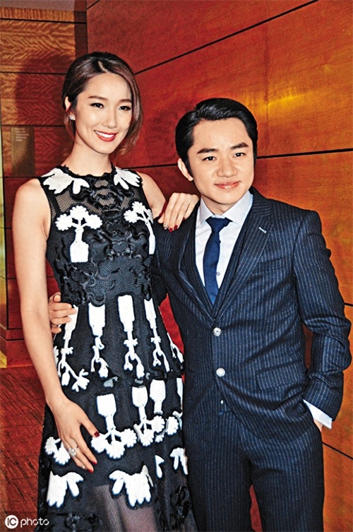 老婆比老公高并不影响感情!王祖蓝的老婆李亚男有175高