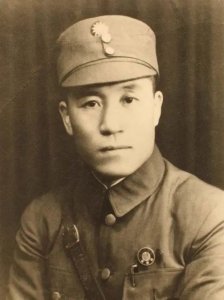 每天了解一位历史名人——刘震东