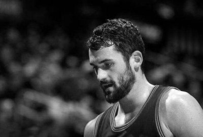 繁华落尽,曲终人散!凯文·乐福留守克利夫兰,是无奈更是心酸