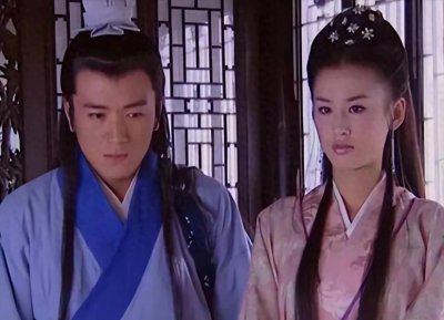 黄圣依与杨子情路坎坷,离婚传闻惹关注,离合悲欢皆自知