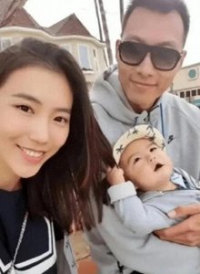 易建联真糊涂!老婆貌美如花,身材一流,曾经是多少男人的梦?