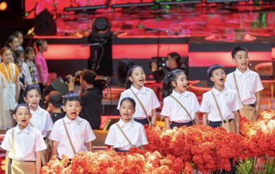 总台“六一”晚会唱响少年中国