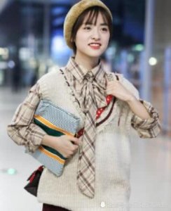 沈月机场被问真实身高是多少?听听她的6字回答