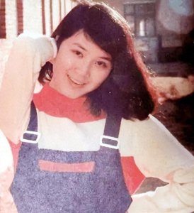 著名女星严晓频:父亲是老戏骨,丈夫是青梅竹马,现在幸福吗?