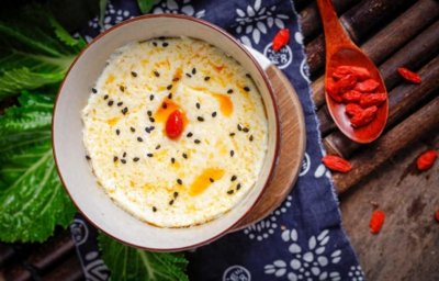 ​一起来制作营养又美味的枸杞蒸蛋→