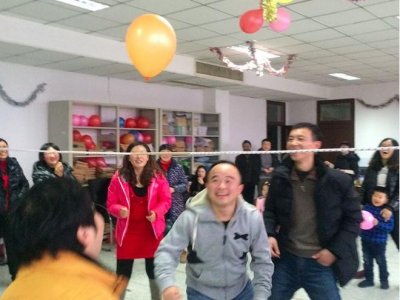 100个拓展团建游戏(1)