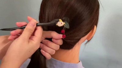 慢动作发簪盘发