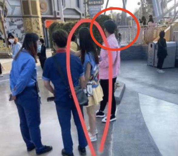 佟丽娅个人资料简介(“隐形富婆”佟丽娅:坐拥3000平豪华庄园,白手起家如今身价过亿)