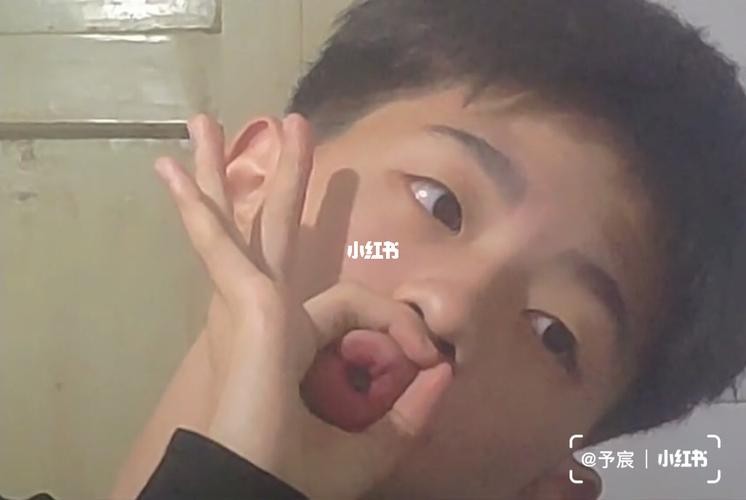 殷世航个人资料,童锦程怎么火起来的,本文共(2504字) 殷世航个人资料,童锦程怎么火起来的,本文共(2504字)