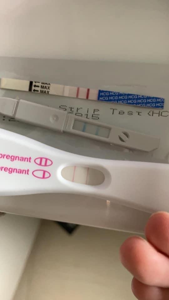 赵薇老公旧爱叶翠翠宣布意外怀上三胎:一共验了4次都不敢相信!