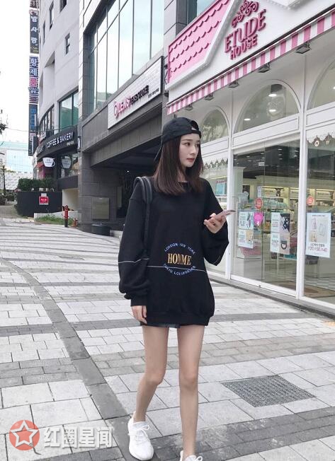 卓亨瑜整容了吗和杨幂关系好吗 杨幂与替身卓亨瑜简直一模一样傻傻的分不清