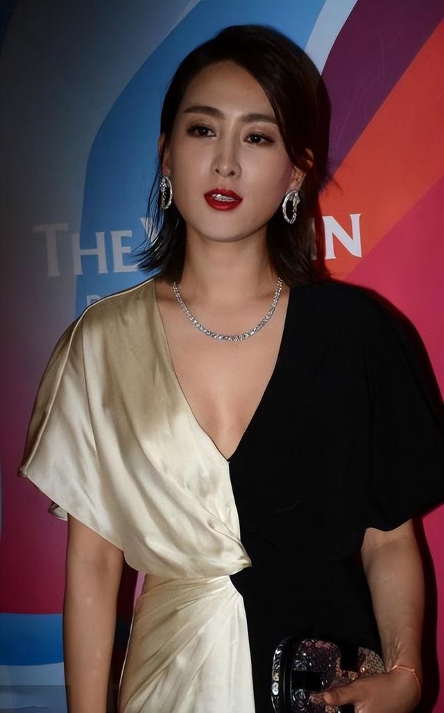 马苏怎么评论李小璐(34无戏可拍)(13)