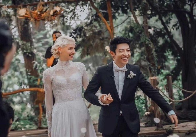 撒贝宁妻子的个人资料 婚后为撒贝宁生下龙凤胎孩子