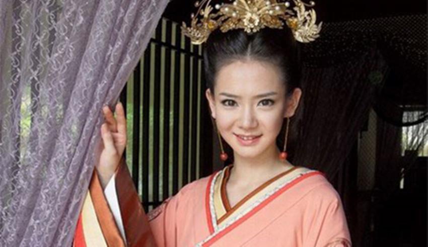 盘点一下:戚薇演过的这6部剧,我猜你只知道《夏家三千金》