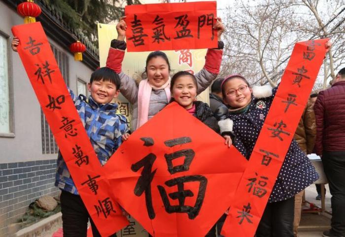 大学生宿舍春联有创意