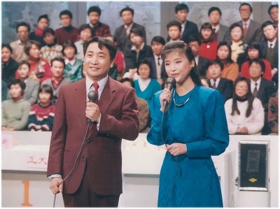 ​34年前主持《正大综艺》的4位央视主持人，1人去世，剩下3人如何