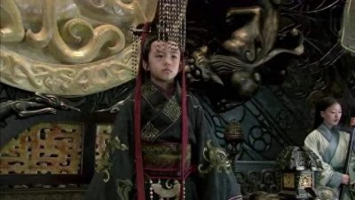 ​从董卓废帝到曹操挟天子：东汉未年的权臣斗争