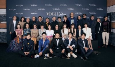 杨幂唐嫣同框如陌路 好闺蜜变脸了?