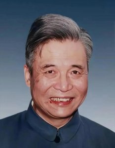 ​1986年，邓稼先一张照片曝光，妻子脸色大变。2月后，邓稼先去世