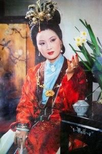 ​乐韵：16岁出道，被称红楼第一美女，却被骗到香港，28岁自杀身亡