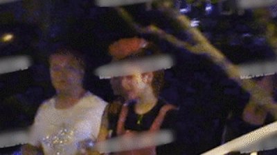 陈羽凡与美女通宵唱K,染红色头发超社会,对方系昔日同居“毒友”?