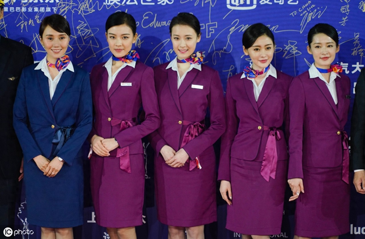 袁泉的一些简介,老公也是演员,结婚10年孩子都9岁了