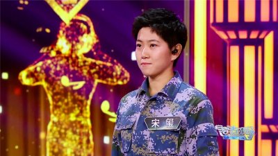 ​平凡生命唱出最美的歌《渴望现场》用歌声唱响新时代