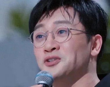 51岁还不服老?苏有朋疑整容失败本人晒照回应,作息紊乱导致浮肿