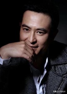 ​张嘉译两任妻子各有千秋，前任比现任美，现任比前任红