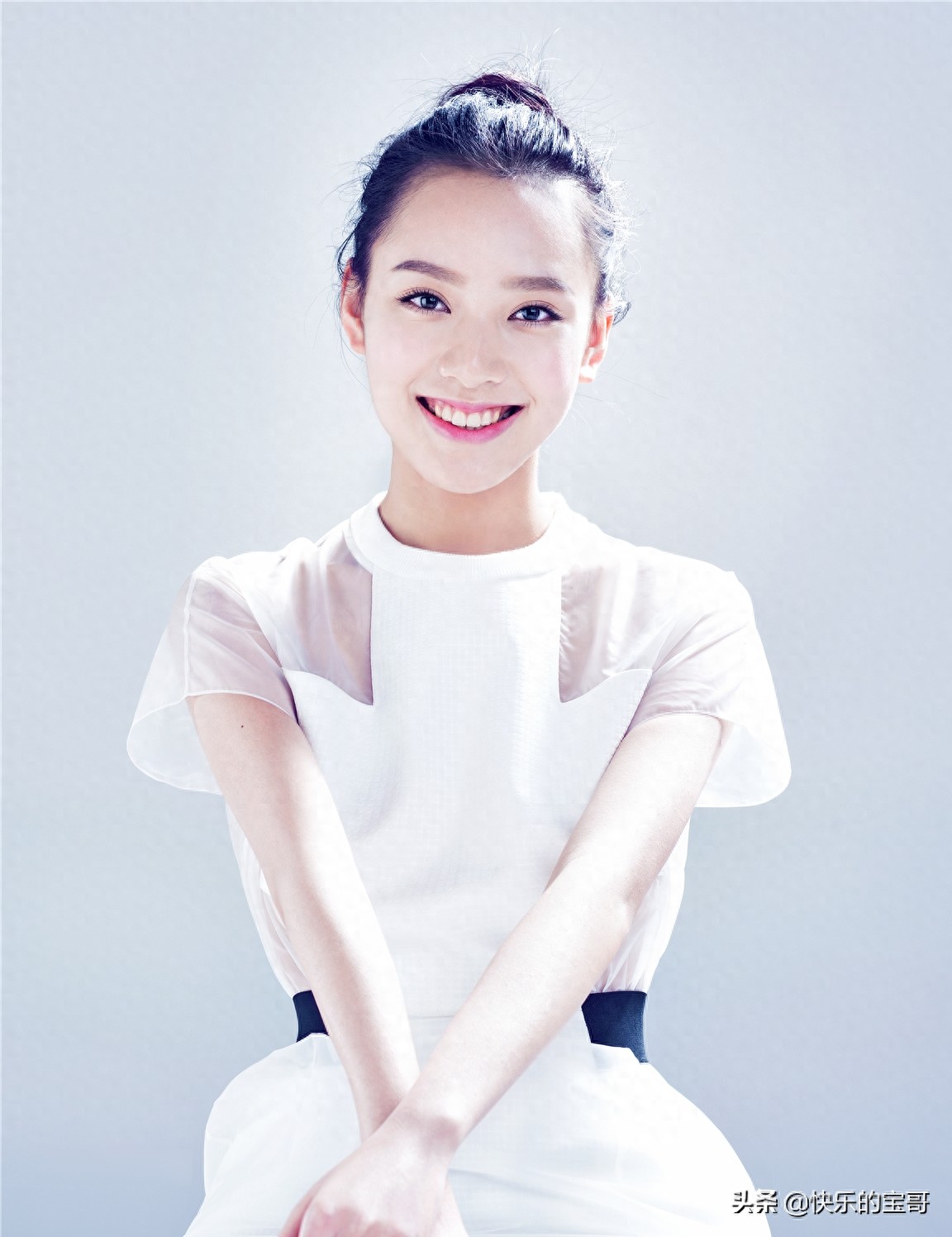 古灵精怪的95后美女演员，孙嘉灵，给人一种初恋般的感觉