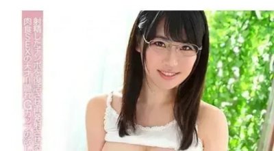 ​最强眼镜妹浅井梨杏美图分享，素人天花板!