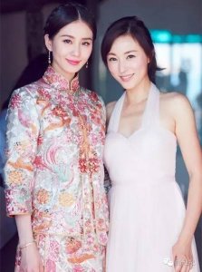 ​听说Baby同款伴娘服租一身只要20块？