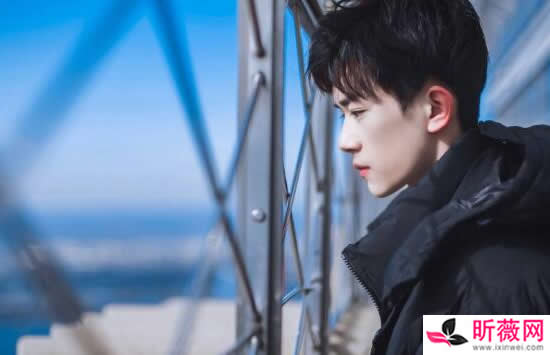 演员杨洋的女朋友是谁 杨洋的绯闻女友有几位