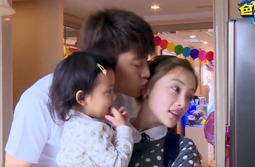 李小璐贾乃亮事件梳理（为了李小璐不惜打7个耳洞）(15)